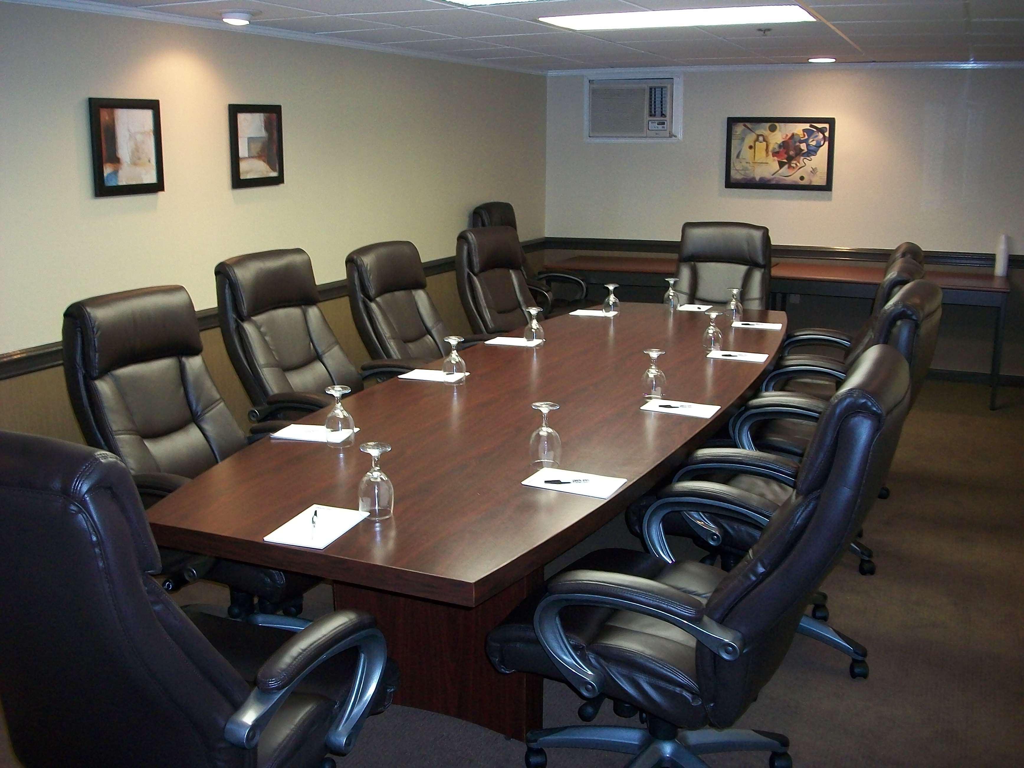 Inn Park By Radisson Sharon West Middlesex