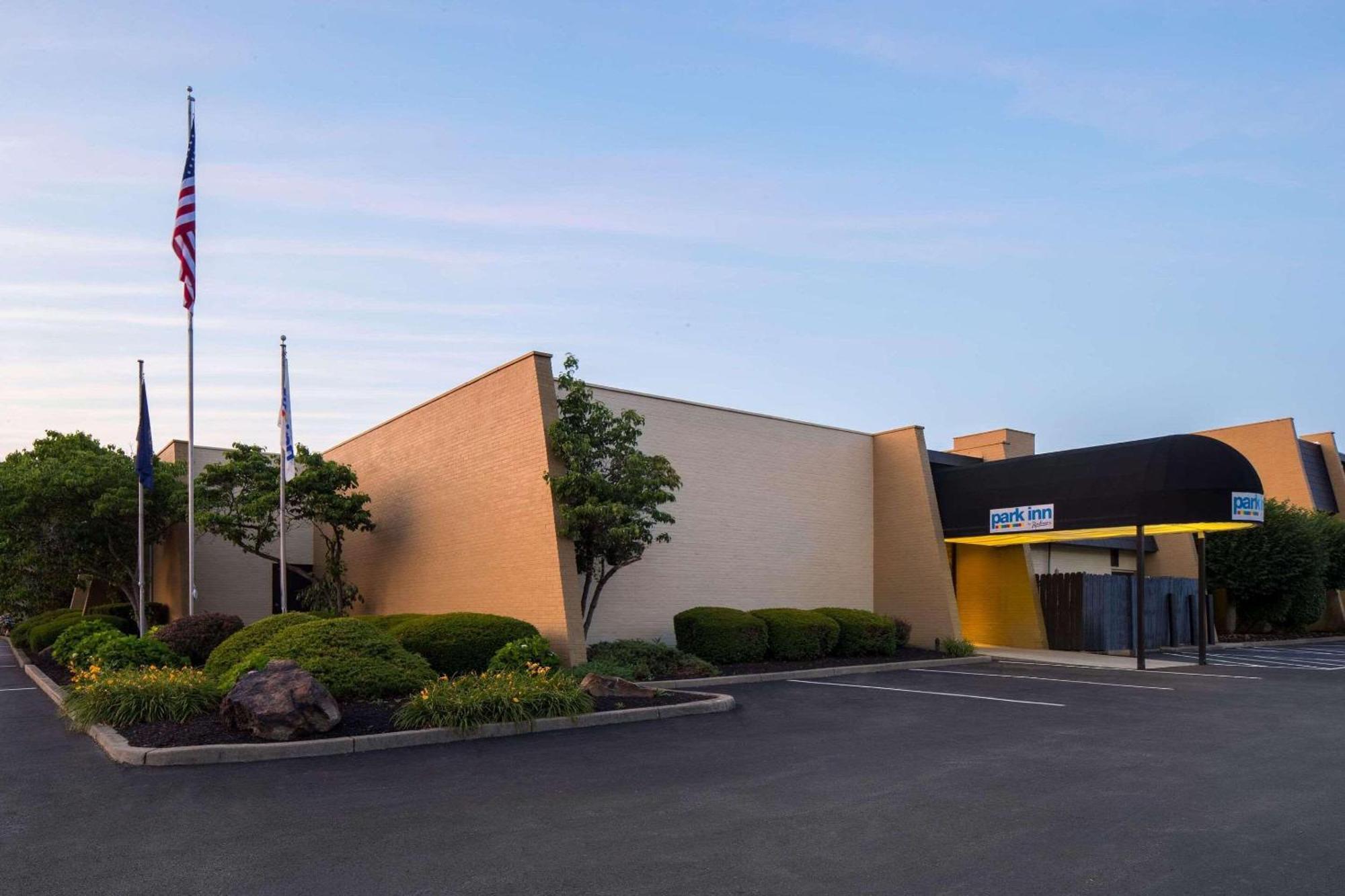 Inn Park By Radisson Sharon