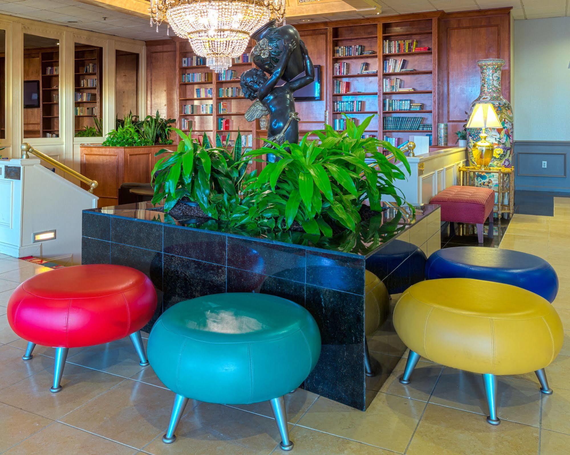 Inn Park By Radisson Sharon